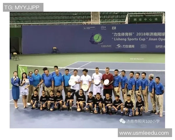 深圳网球队荣登网球节奏排行榜第三名展现出色实力与团队合作精神 深圳网球队荣登网球节奏排行榜第三名展现出色实力与团队合作精神