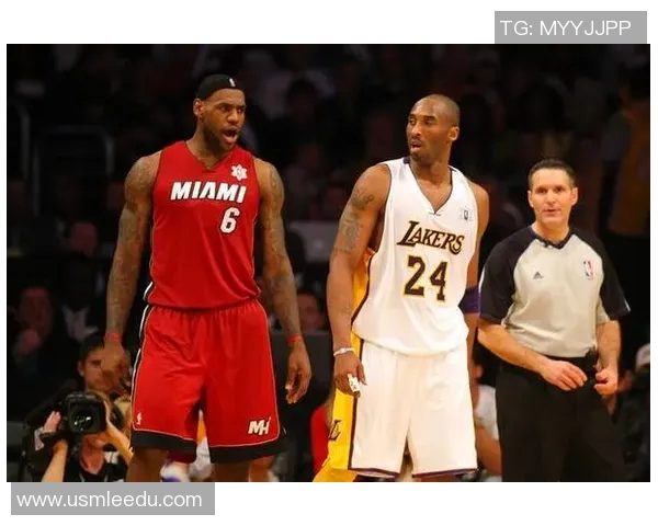 科比与足球明星的珍贵合照回顾展现体育精神与友谊的完美结合 科比与足球明星的珍贵合照回顾展现体育精神与友谊的完美结合