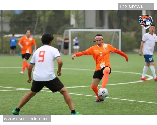 足球明星聚会高清图片分享展现球场外的友谊与精彩瞬间 足球明星聚会高清图片分享展现球场外的友谊与精彩瞬间